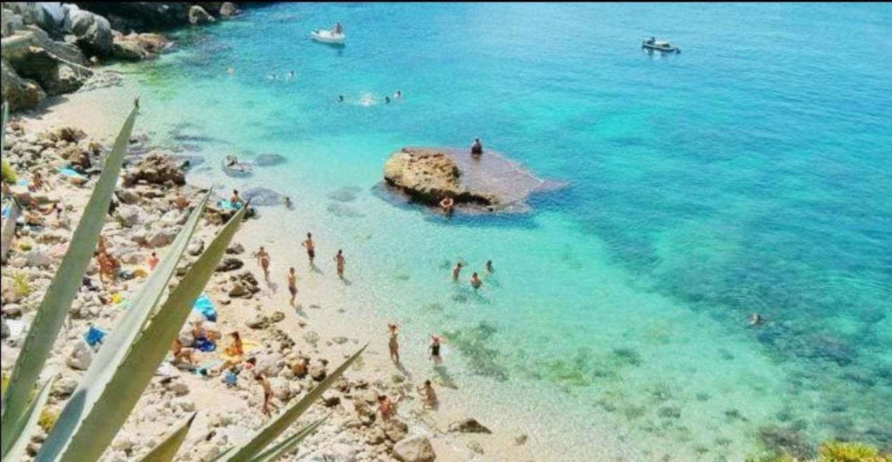La Casetta Di Maria Διαμέρισμα Santa Flavia Εξωτερικό φωτογραφία